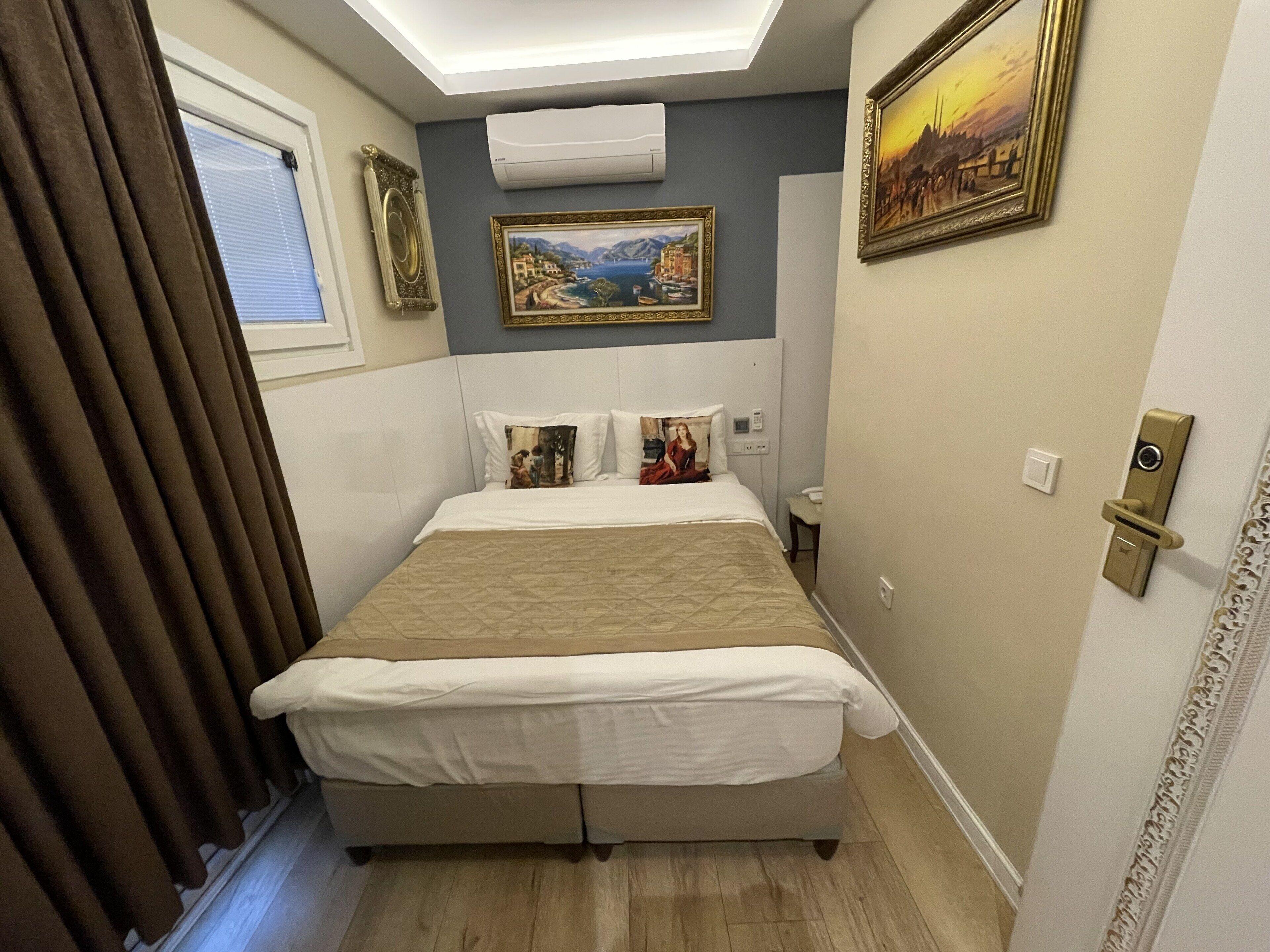 Atlantis Royal Hotel — Photos 2